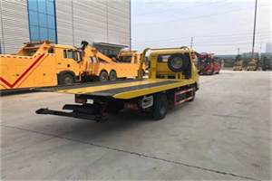 福泉非事故拖车