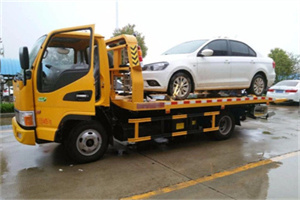 福泉附近拖车救援24小时服务热线